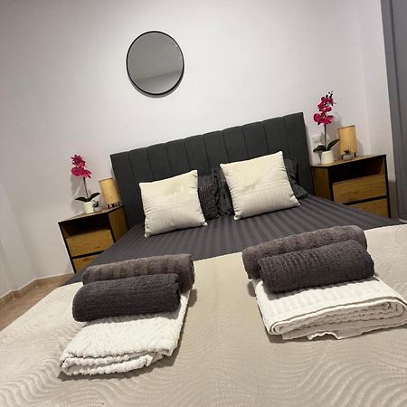 Magdalena Apartament Torrevieja Dış mekan fotoğraf